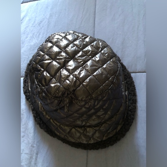 Bucket hat - Picture 2 of 5